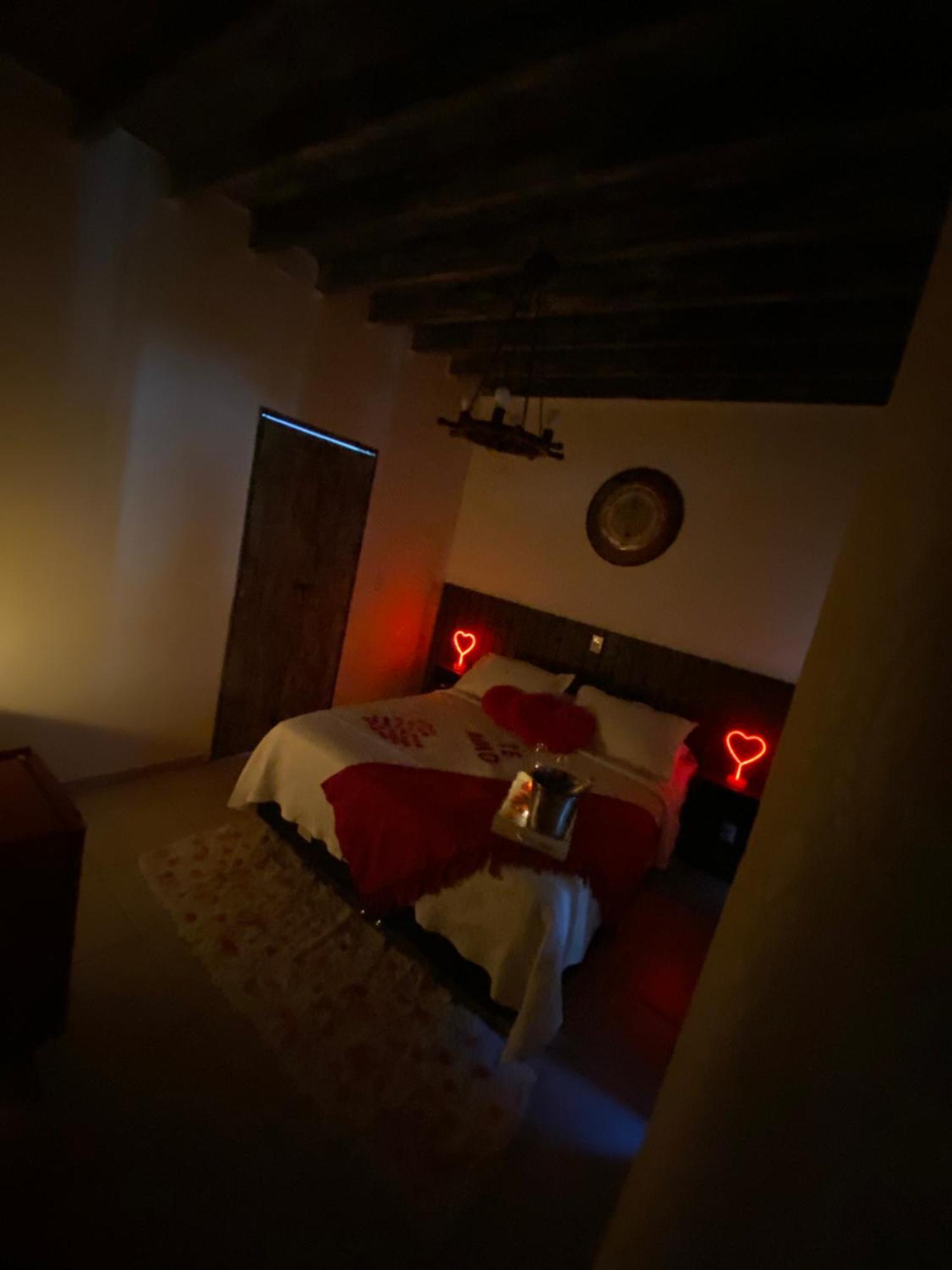 Bahan Suites Privativas - Ideal Para Casais Ubatuba Esterno foto